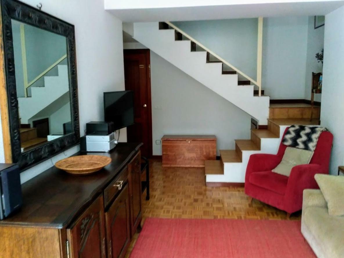 Duplex Con Jardin En Ezcaray Appartement Buitenkant foto